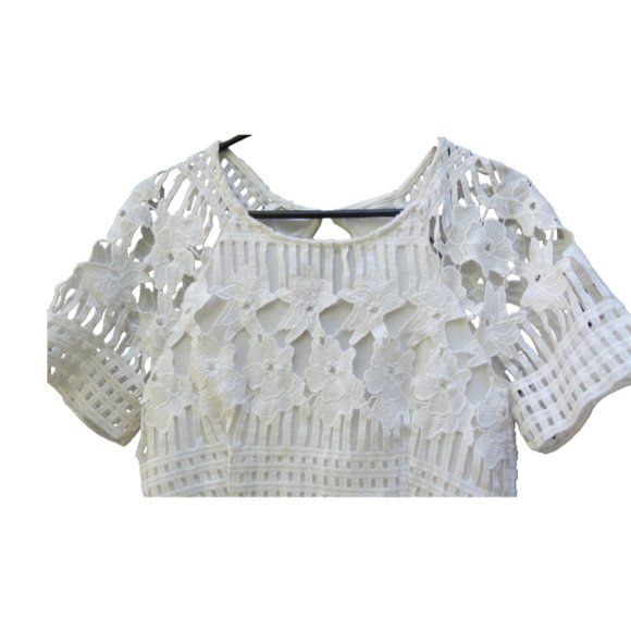 LACE & HEELS BOUTIQUE - lace/crochet style dress - size 10 - Picture 12 of 12